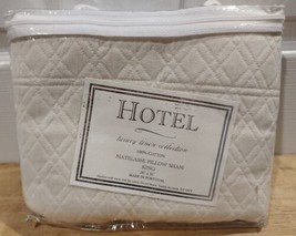  Hotel Luxury Linen Collection - Off White Matelasse Pillow Sham Diamond - King - $19.34