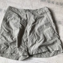 COLUMBIA GRT Women’s Size 6 Beige Khaki Omni-Dry Hiking Fishing Nylon Shorts - $26.88