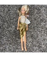 Vintage Hasbro Jem and the Holograms Jerrica Gold n Glitter doll Not Wor... - $16.14 CAD