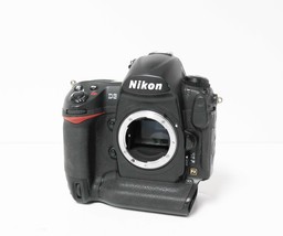 Nikon D3 12.1MP FX Digital SLR Camera (Body Only) image 2