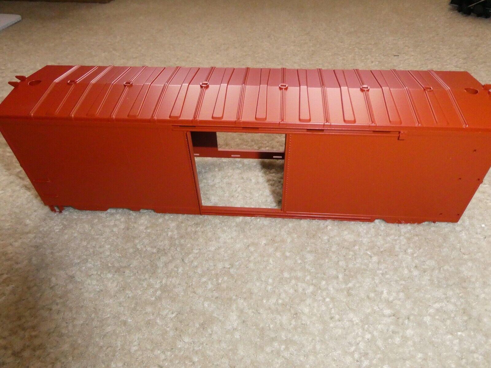 MTH O Scale Factory Sample Rust Red Box Car Shell Body 10.5&quot; L - $17.82