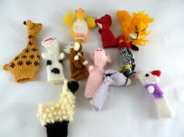 11 Hand Knit Animal Finger Puppets Giraffe Lion Cow sheep Llama pig duck... - $19.79