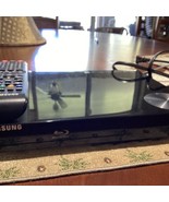 Samsung BD-FM57C Blu-ray/DVD Player with Remote - Clean, tested and work... - $471.22 MXN
