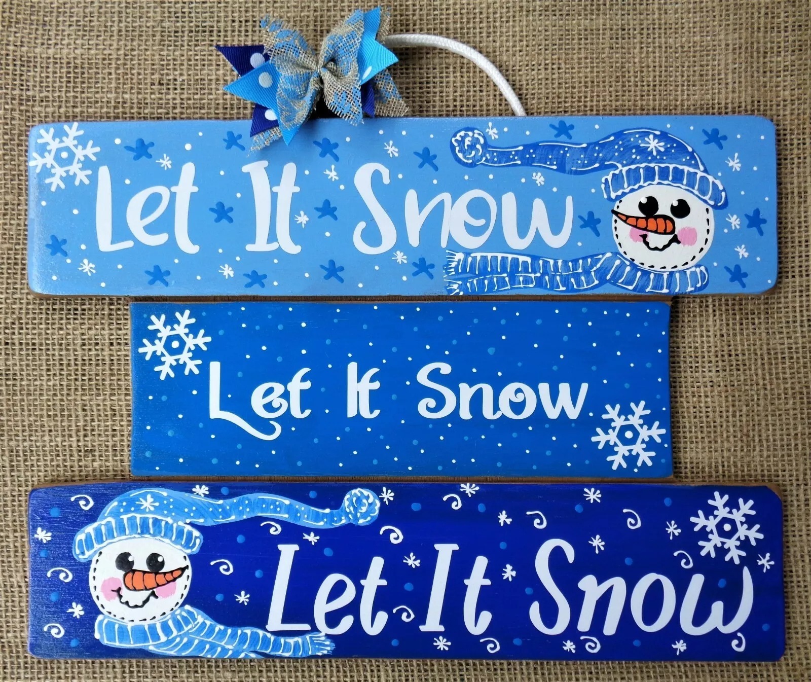 One-Piece Slatted Sign Let It Snow Wall Door Winter Plaque - $29.98