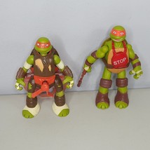 TMNT Action Figure Lot of 2 Michelangelo Mikey Stop Sign Talking and Flip Figure - £10.72 GBP