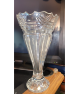 Shannon crystal vase by Godlinger - $39.52