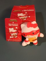 2025 McDonalds Toy #4 HELLO KITTY X RAPHAEL WHITE Teenage Mutant Ninja T... - $112.32 MXN