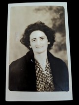 RPPC Pretty Lady Smiling Portrait c1910 EKC Studio Unposted No Dividing ... - £3.95 GBP