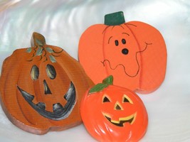Estate Lot of 3 Orange Painted Wood or Plastic Halloween Pumpkin Jack O Lantern - £8.34 GBP