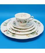 Minton Meadow Scalloped China 5 piece place setting retired - £99.89 GBP