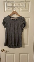 Womens Layer 8 Performance Qwick Dry Gray Pullover Shirt, Size Medium - £7.58 GBP