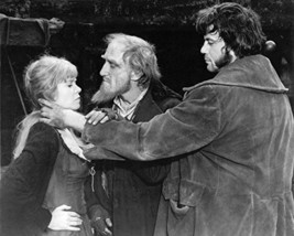 Ron Moody, Shani Wallis And Oliver Reed In Oliver! 16X20 Canvas Giclee - £55.19 GBP