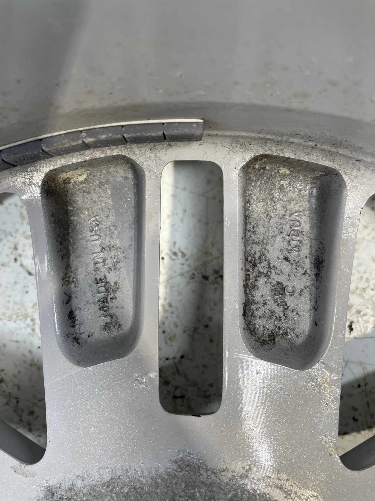 2011-2017 Ford Explorer XLT 18x8 5 Y Spoke Aluminum Silver Wheel Scratch Scuff Item image 7