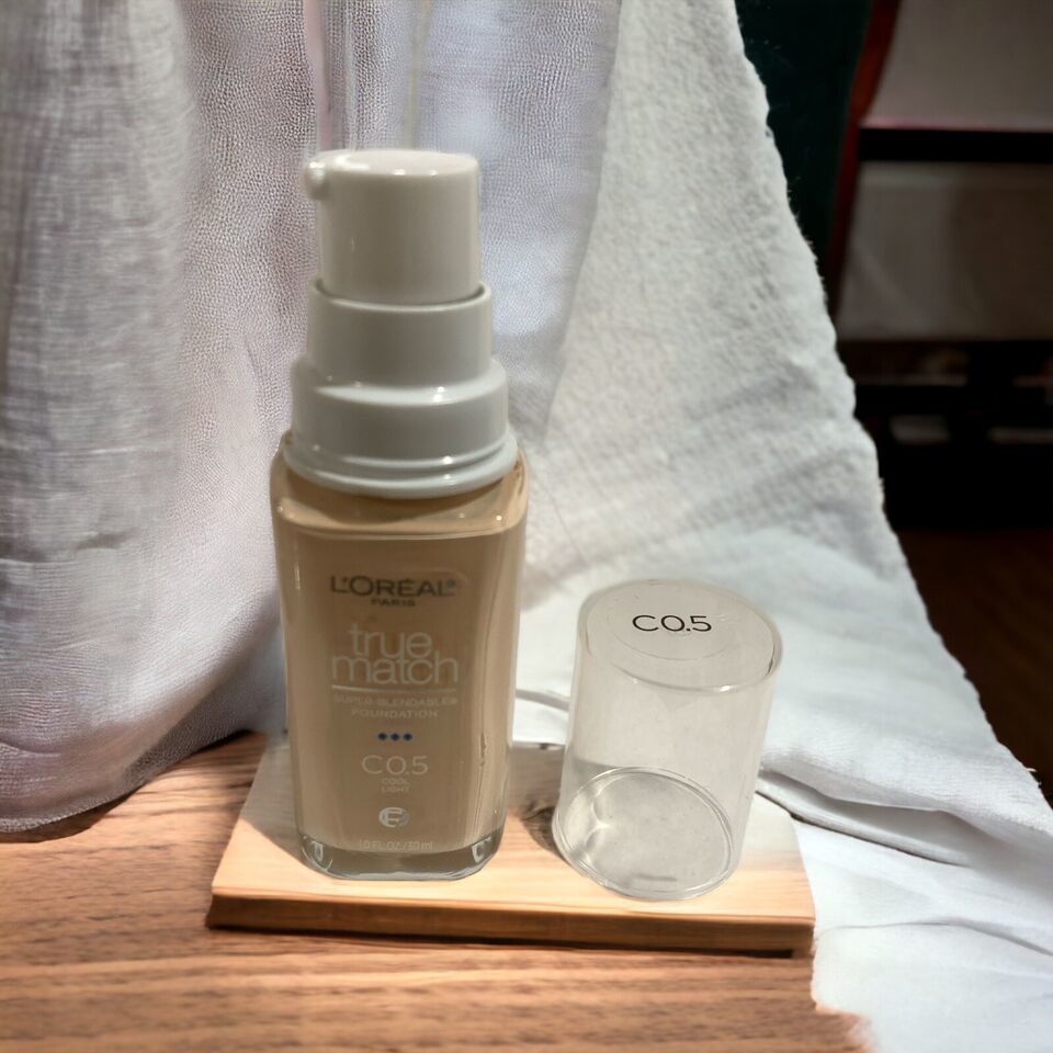 L&#39;Oreal True Match Super Blendable Foundation C0.5 Cool Light Hard To Fi... - $10.98