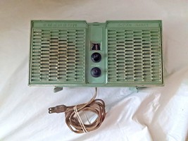 Emerson AM Table Radio Green Plastic Model 31T10 Sold State Transistor Working - $167.30