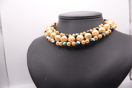 Vintage Lucite Pearls &amp; Blue Faceted Aurora Borealis Beads Choker #! - £10.35 GBP