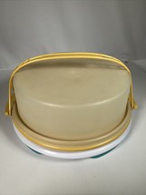 Vintage Tupperware Pie/Cake Keeper Taker Carrier 719-1 Harvest Gold With Handle - £9.49 GBP