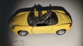 Maisto Porsche Boxster Yellow Convertible Vintage Diecast Car 1:36 - £12.45 GBP