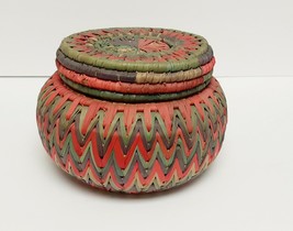 Vintage Southwestern Style Coiled Basket Lidded Multi Color Storage Collectible - £74.31 GBP