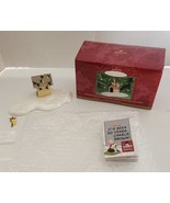 2000 Hallmark Keepsake Woodstock on Doghouse Peanuts Christmas Figurine in Box - $10.89