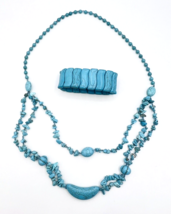 Turquoise Howlite Necklace And Bracelet - $43.56