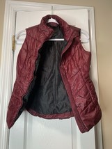 Womens Aeropostale Vest Burgundy Full Zip Puffer Jacket Size XS - $204.48 MXN