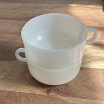 2 Vintage Glasbake Soup Bowls/Mugs Milkglass White Made in USA - $336.69 MXN