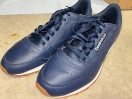 Reebok Men Classic Leather Sneaker Navy/White/Gum US GY3600 Size 10.5 - £40.91 GBP