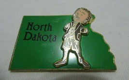 2002 Disney 3D Trading Pin State Character North Dakota James  The Giant Peach - £9.43 GBP