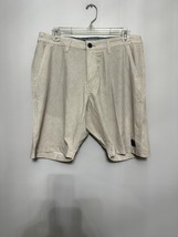 VTG 1946 Men&#39;s Tan/Gray Quick Dry 4 Way Stretch Moisture Wicking Shorts 32 NWT - £18.61 GBP