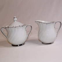 Harmony House Fine China 3512 Heirloom Cream And Sugar Set White &amp; Silve... - $17.27 CAD