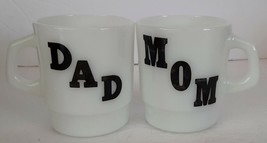 MOM and DAD Milk Glass Coffee Mugs by Termocrisa Loving Poem 1960&#39;s MCM - £15.69 GBP