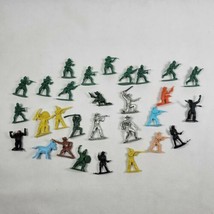 Vintage Cowboys Indians Army Men Lot of 29 Plastic Miniatures Made In Ho... - $9.96