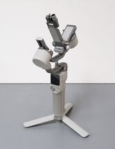 DJI RS 4 Mini 3-Axis Gimbal Stabilizer - Gray image 2
