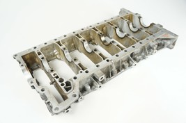 2011-2013 bmw x5 e70 3.0l n55 lower engine block crankcase crank case tray - $3,675.56 MXN