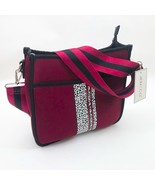 Jen &amp; Co. Jolee Neoprene Burgundy Cross Body Bag 12x11x3.5 inches - €33,76 EUR