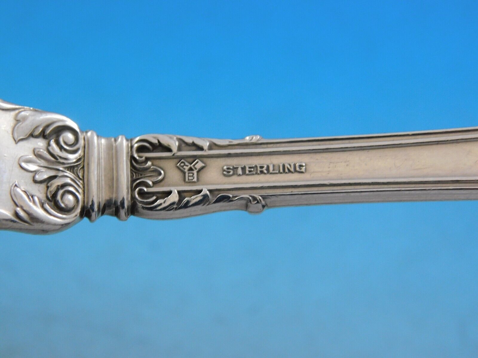 Charles II by Lunt Sterling Silver Flatware Set For 12 Service 174 Pieces Dinner Item image 3