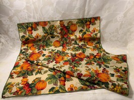 2 Cloth Napkins Pumpkin Strawberry Garden Design Fabric Material Table D... - £5.79 GBP