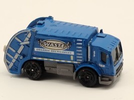 2005 Matchbox Trash Truck B678 Newcastle Waste Contractors Organic Recyclables - £5.45 GBP