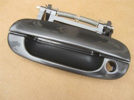 Cadillac 03-07 CTS 06-11 DTS 00-05 Deville Driver&#39;s Left Side Front Door Handle - £20.92 GBP