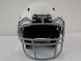 Schutt A11 Football Helmet Size SMALL S White FB Youth Vengeance - $1,395.26 MXN