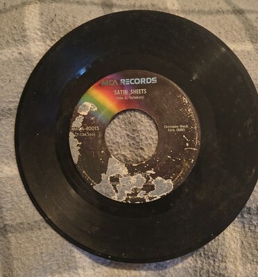 Jeanne Pruett – Sweet Sweetheart Satin Sheets 7" Record 1973 MCA Country 45  Item image 2