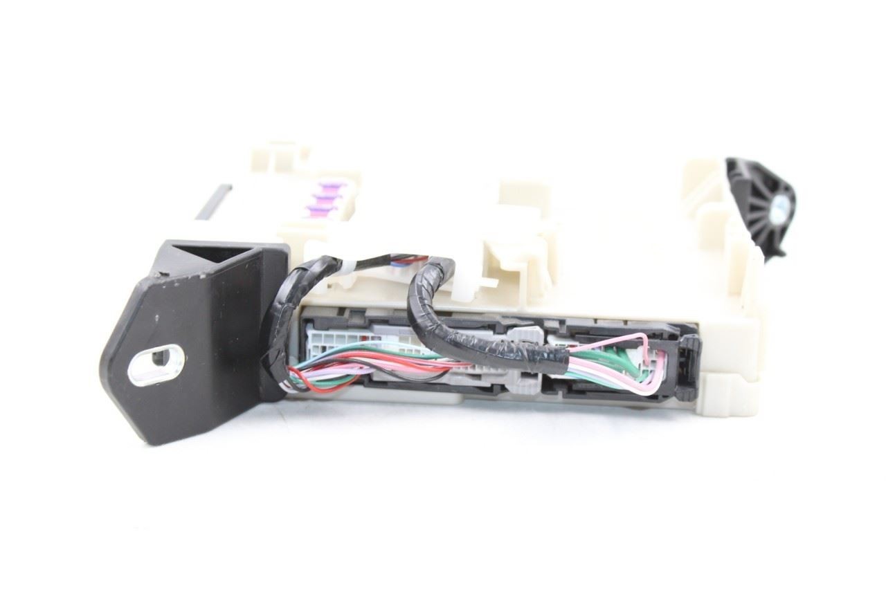 Chassis ECM Multiplex Network Body Control US Market Fits 21-23 MIRAI 36077 Item image 3