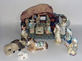 Holly Tree Nativity 12 Piece Set Native American Theme Ceramic Indian w/Box - £30.79 GBP