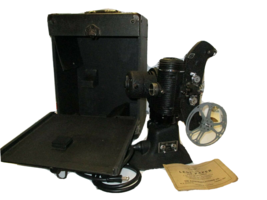 Vintage 1930&#39;s Bell and Howell 8MM Filmo Master 400 Design 122 Model G Projector - £279.76 GBP