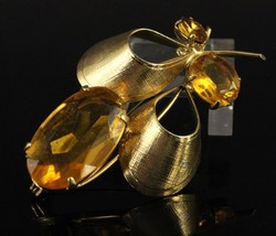 Vintage Costume Jewelry Gold Tone Amber Rhinestone MODERNIST Flower Brooch Pin - £14.64 GBP