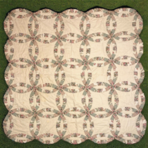 Vtg Antique Double Wedding Ring Quilt Hand made 81&quot;X 83&quot; Flower Check 22&quot; Circle - £140.70 GBP