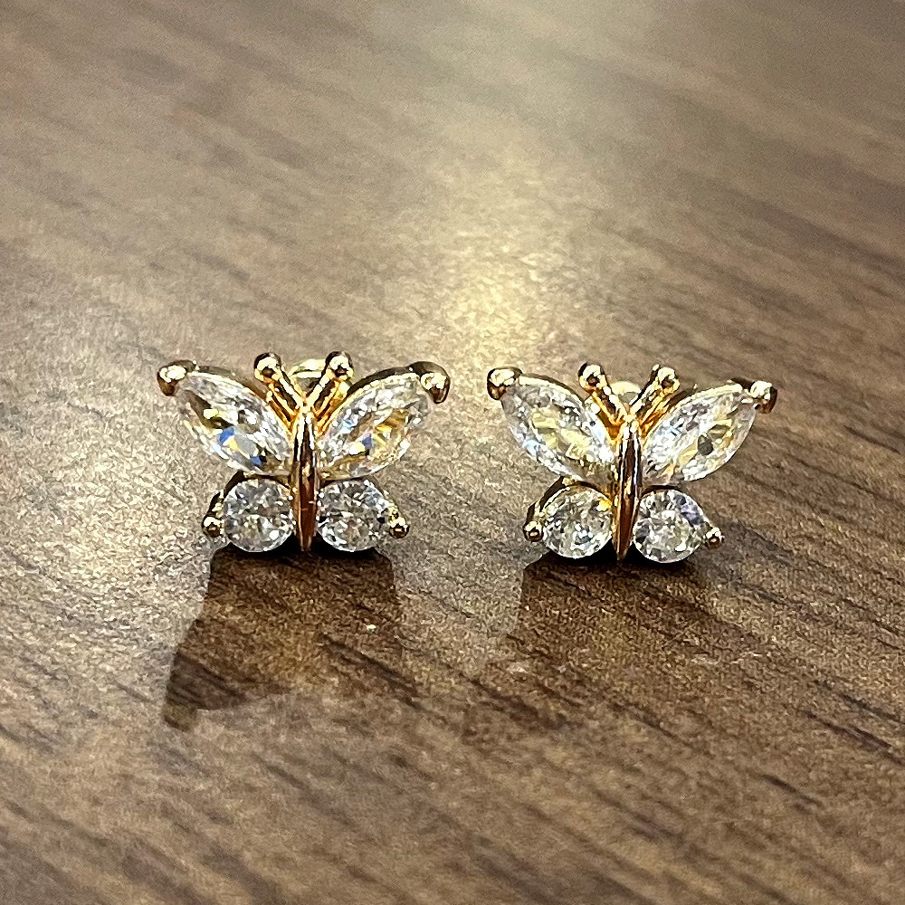 Korean Style Simple Zircon Small Butterfly Ear Studs Women's Style Exquisite Min - £7.83 GBP