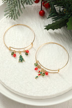 Gold Christmas Candy Cane Beading Pendant Bracelet - $2.98