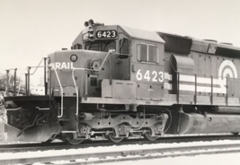 Conrail Railroad CR #6423 SD40-2 Electromotive Train B&amp;W Photograph Hudson OH - £7.66 GBP